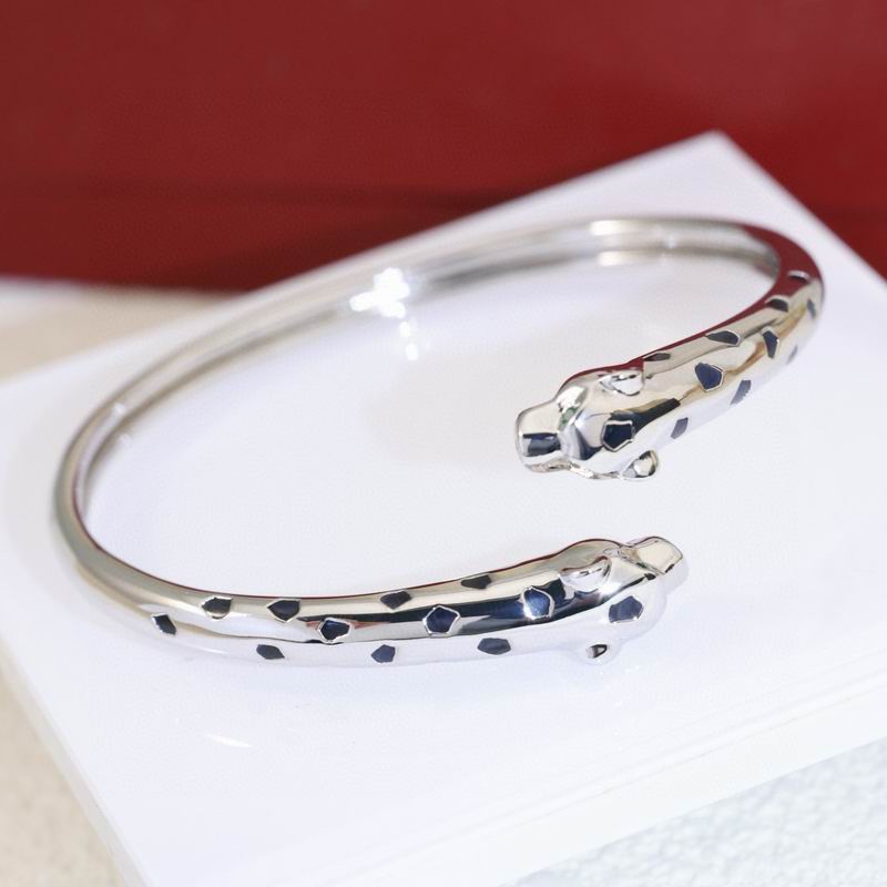 Cartier Bracelet ID:20261020-162